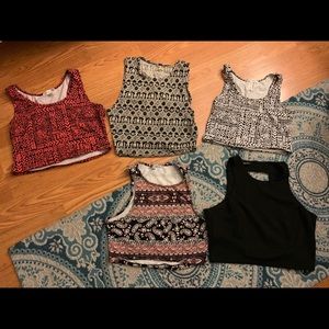 Cropped tank top bundle